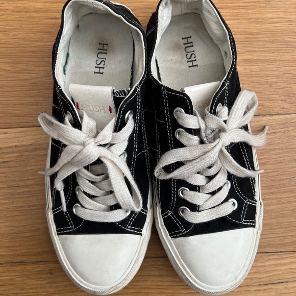 Hush Black Finley Canvas Trainers - Picture 1 of 4